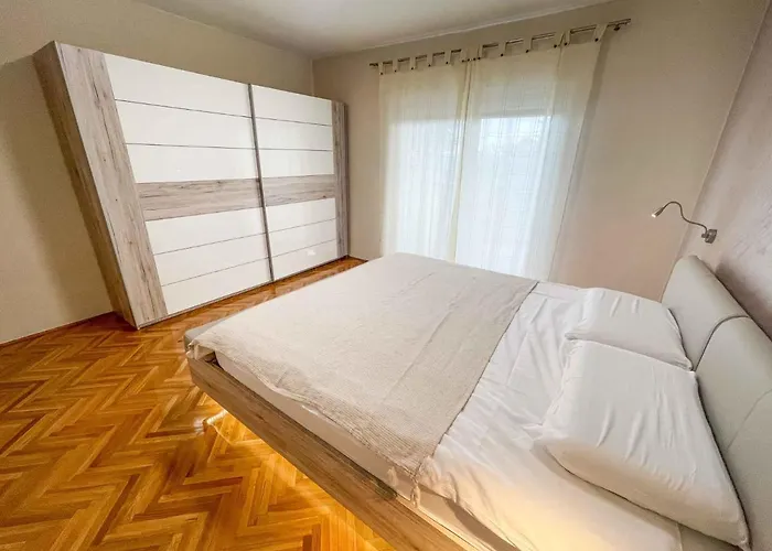Lejlighed In 42248 Crikvenica